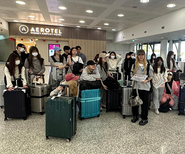 International Student Transfer--feature